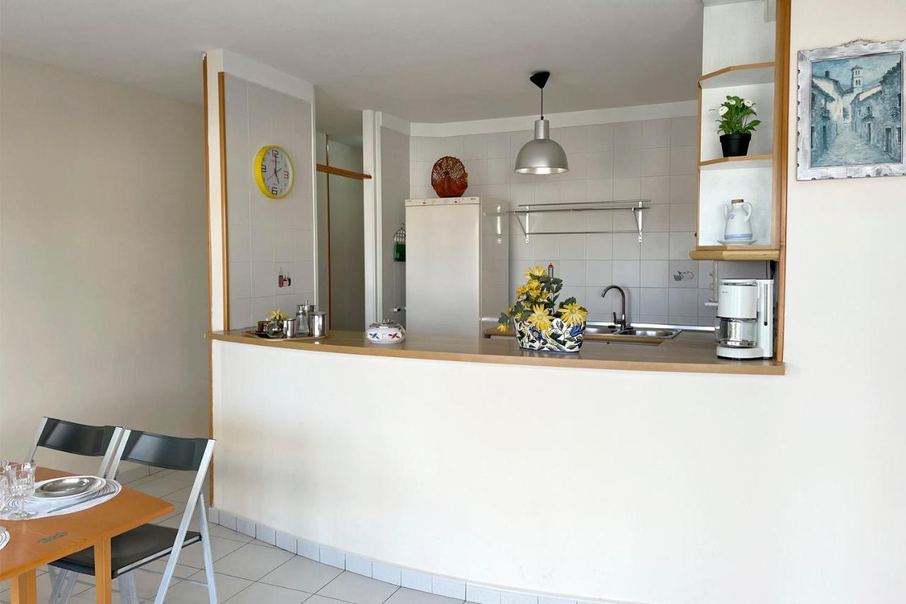 Clota Petita, L'Escala Apartment Exterior photo